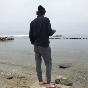 Meet your Posher, Troy